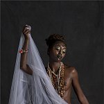 Evi au voile blanc / Luc Severs