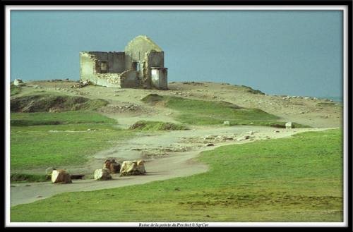 Ruine de la pointe du Perchot