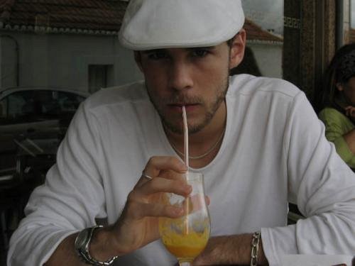 2004