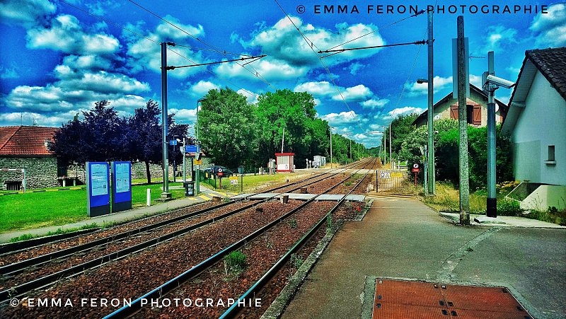 Tracks and Clouds outside (part 1)