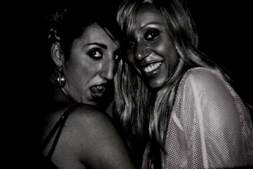 2 copines