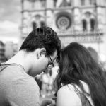 Attends... Notre-Dame... on ne doit pas être loin...