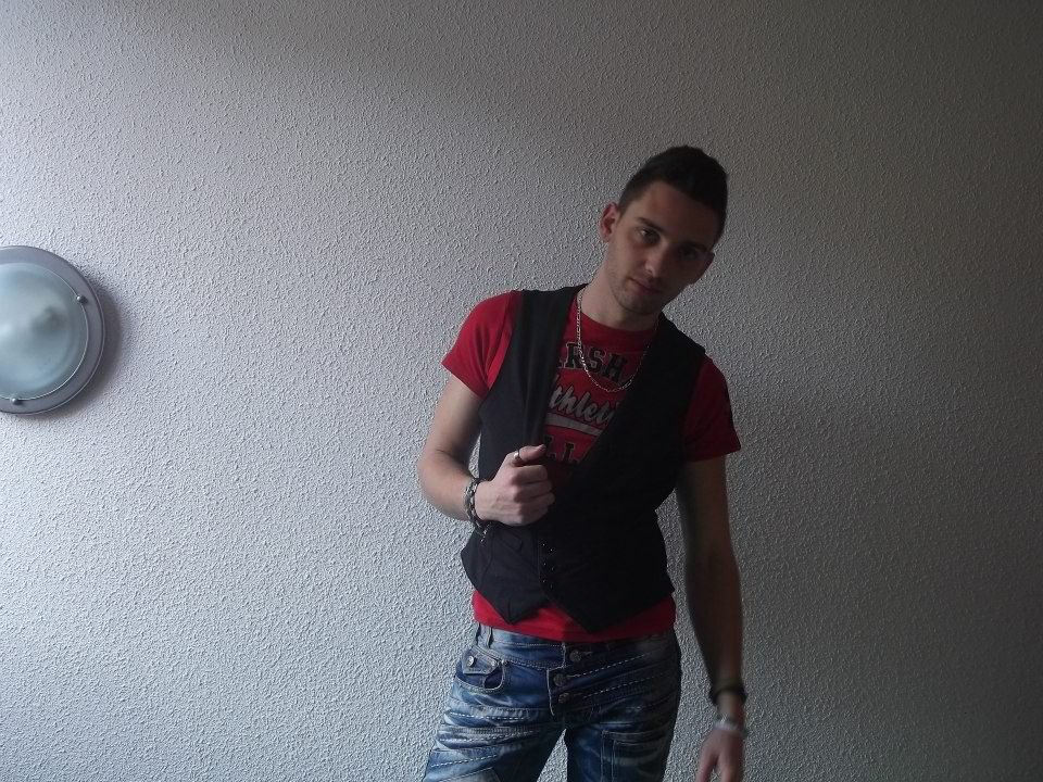017JN7SSWGX9R6E79VGZ9TGG8F