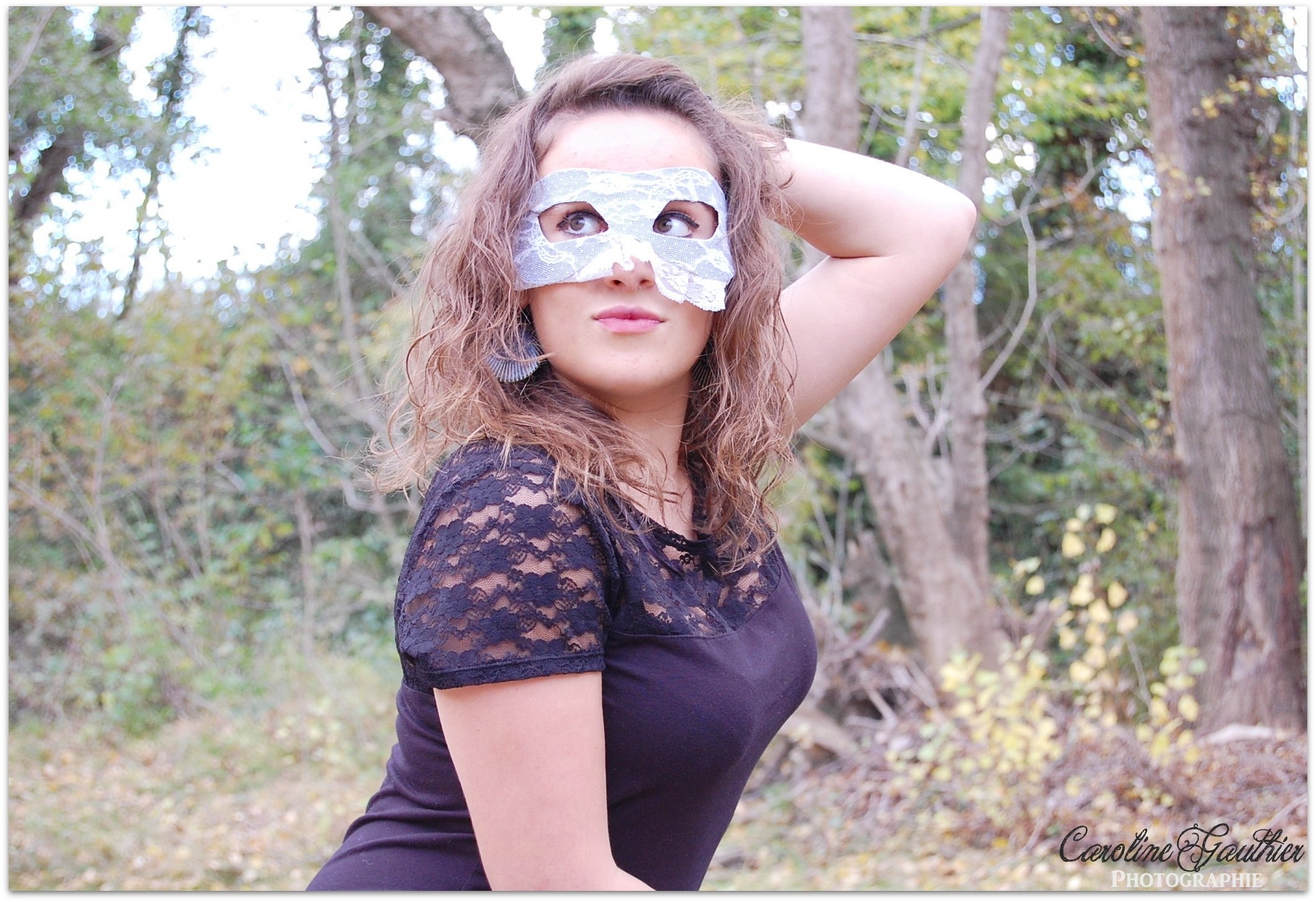" Mask Fall "