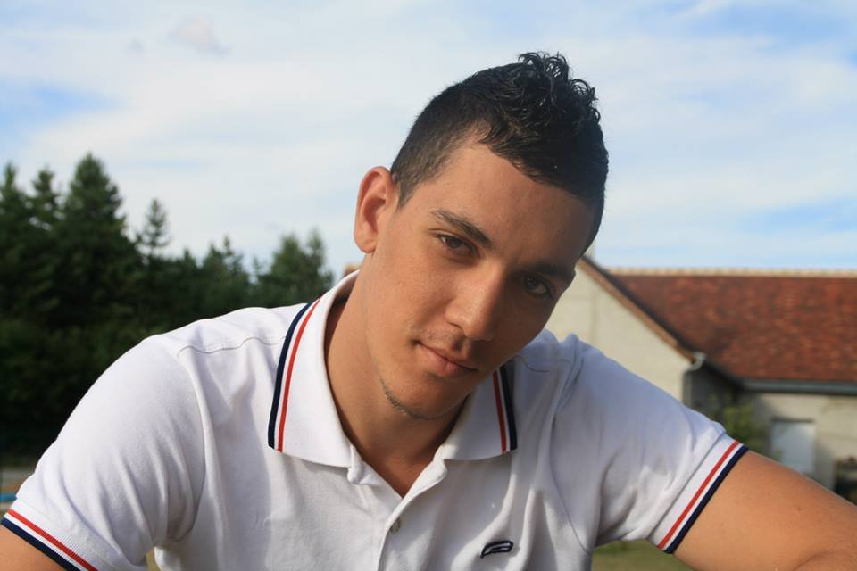 Photo