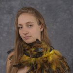 Louise à la cape de plumes