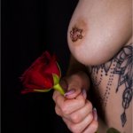 Cherry à la rose
