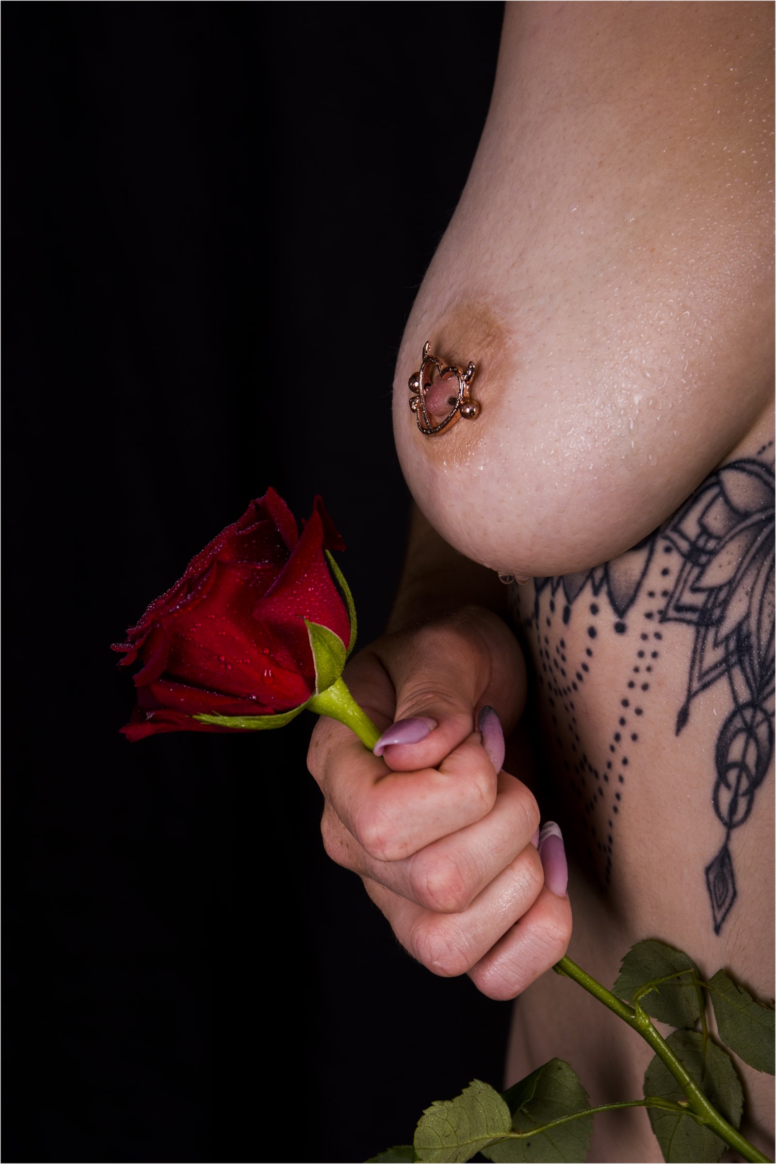 Cherry à la rose