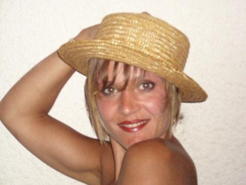 chapeau